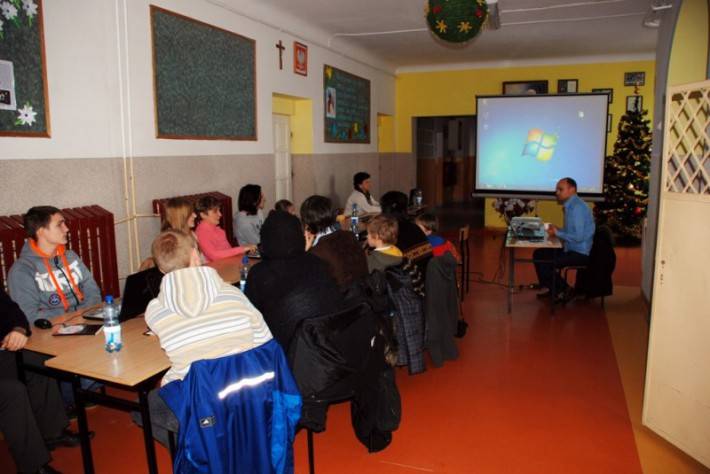 Ruszyły szkolenia dla uczestników „Cyfrowego okna…” 