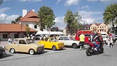 Zlot motoryzacyjny w Przasnyszu (wideo)