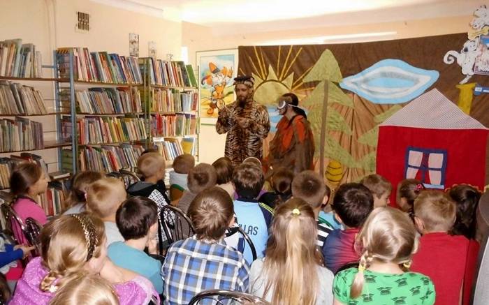 Teatr w przasnyskiej bibliotece 