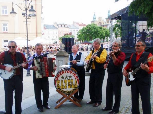 Zwycięstwo Przasnyskiej Kapeli Podwórkowej na 35. Ogólnopolskim Festiwalu Kapel Folkloru Miejskiego
