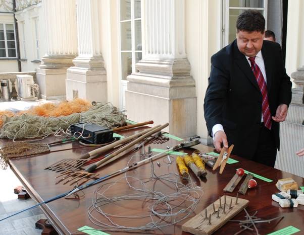 Łowisz ryby? Rób to legalnie!