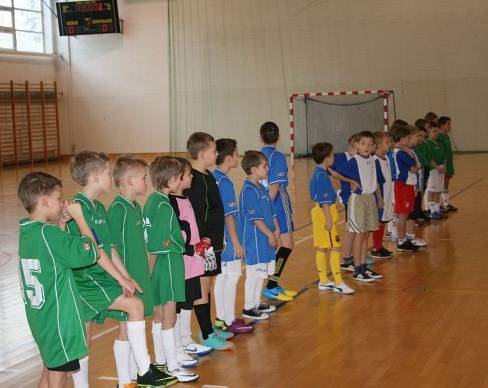 Relacja z Halowego Turnieju Piłki Nożnej o Puchar Burmistrza Przasnysza
