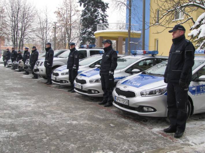 Przasnyska policja otrzymała radiowozy
