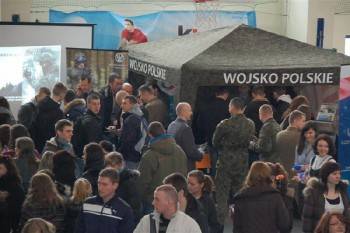 WOJSKO NA MŁODZIEŻOWYCH TARGACH EDUKACJI I PRACY