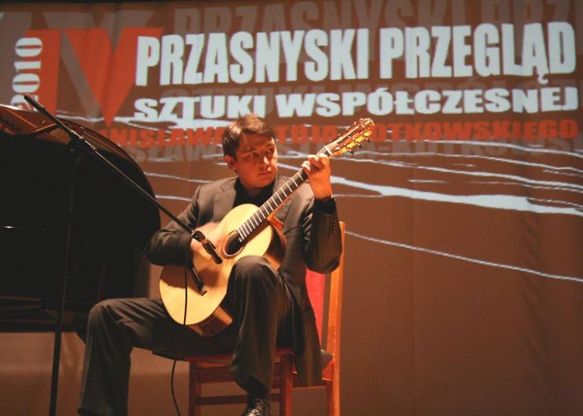 Fortepian i gitara na zakończenie IV Przeglądu Sztuki Współczesnej