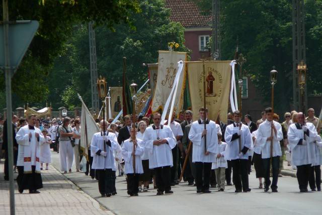 Uroczystości Bożego Ciała na ulicach naszych miejscowości