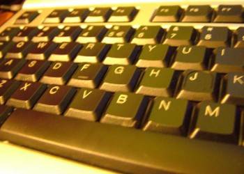 Akcja policji przeciw internetowym przestępcom