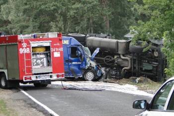 Wypadek na trasie Przasnysz-Ostrołęka - droga całkowicie zablokowana