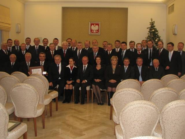 Likwidacja powiatów nieopłacalna
