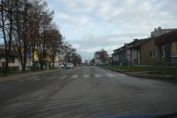 Wpadła pod samochód na ul. Orlika