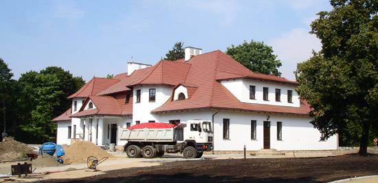 Nowy budynek w Opinogórze