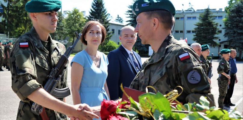Uroczysta przysięga wojskowa żołnierzy służby przygotowawczej