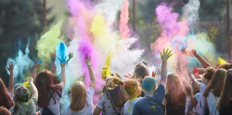 Tak Przasnysz obchodził Święto Kolorów, czyli Holi Festival