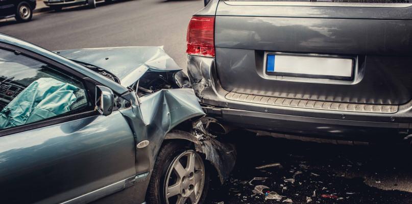 Wjechała w nieoznakowany radiowóz. Na szczęście nikt nie ucierpiał