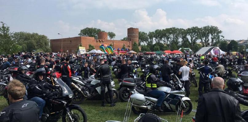 Motocykliści opanowali Ciechanów. Wśród nich byli również z przasnyskiego