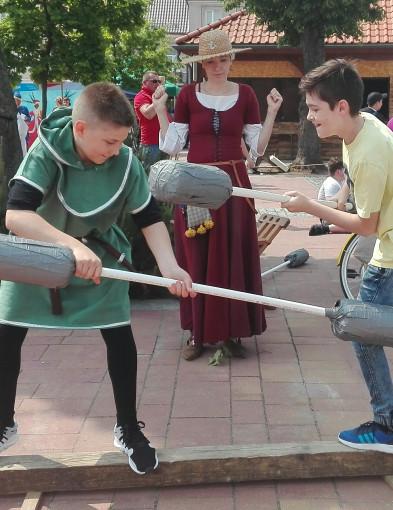 Kulinarne specjały, dekoracje, rzemiosło artystyczne czyli Przasnyski Jarmark Staropolski
