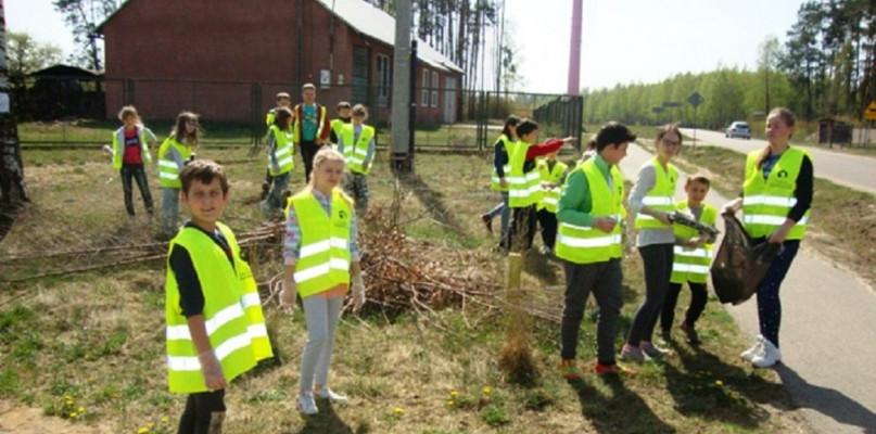 Sprzątanie świata w Ulatowie-Adamach