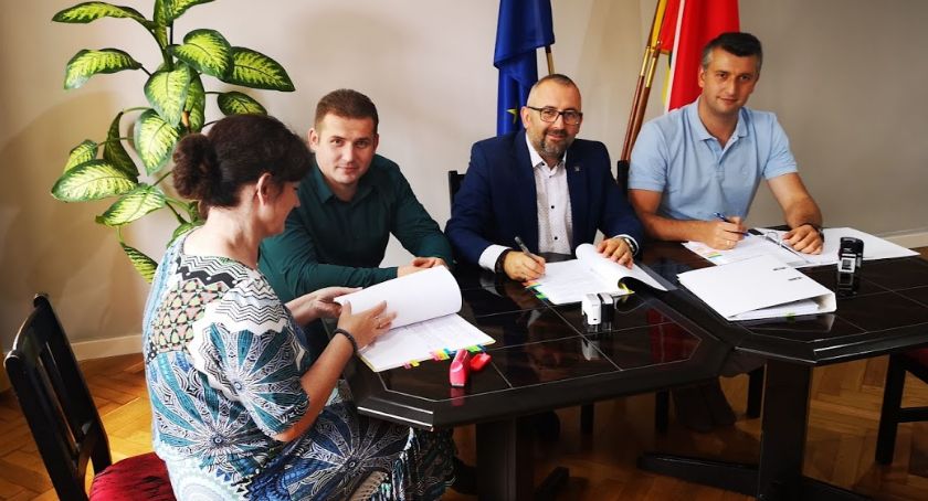 Rusza przebudowa drogi powiatowej Jednorożec – Kuchny – Płoniawy
