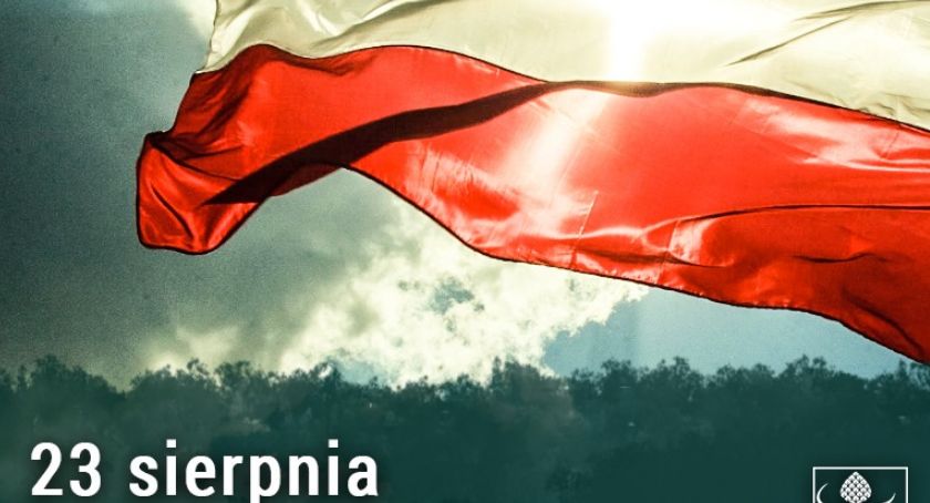 Chorzele: 23 sierpnia wywieś flagę! Jeśli jej nie masz to...