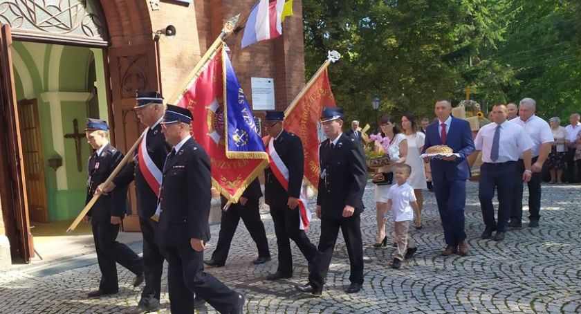Dożynki Gminno–Parafialne w Rostkowie już za nami [Zdjęcia]
