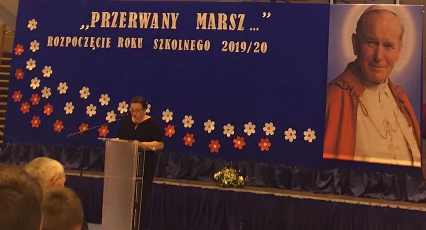 Uczniowie z radością przywitali nowy Rok Szkolny