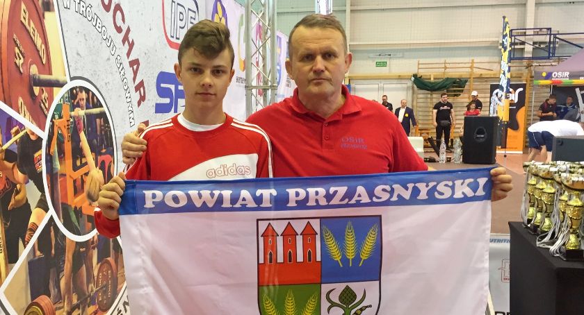 Jakub Bońkowski wygrywa Puchar Polski w Trójboju Siłowym Klasycznym