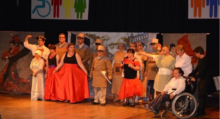 „Siła jest w nas - od zależności ku samodzielności”