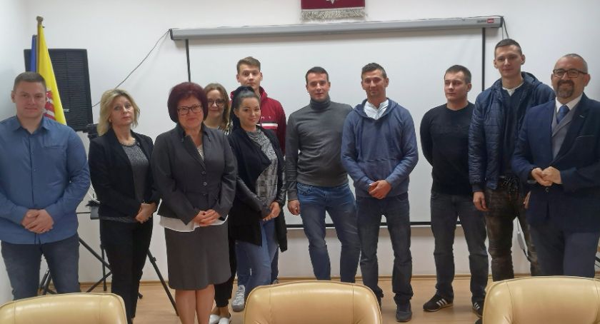 Nowi przedsiębiorcy rozpoczynają działalność w powiecie przasnyskim