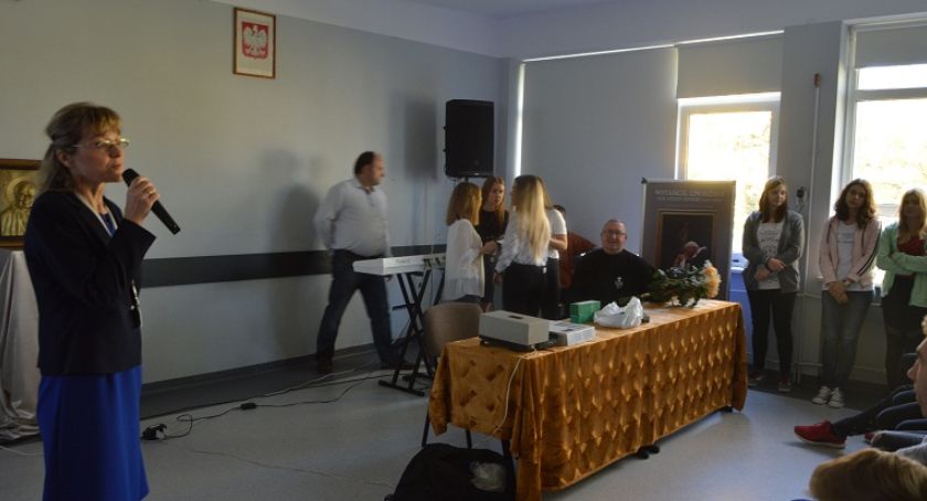 Obchody Dnia Papieskiego w ZSP w Przasnyszu