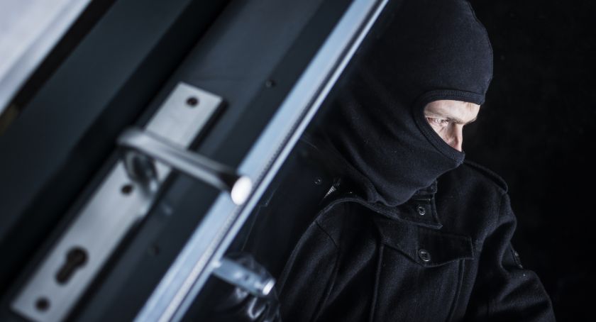 Włamania do mieszkań w Przasnyszu i okolicach