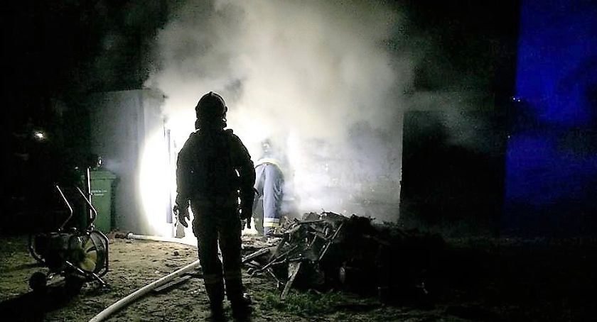 Pożar w domu jednorodzinnym w Karwaczu