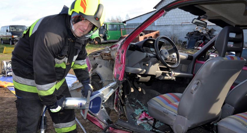 Nowy specjalistyczny sprzęt trafił do strażaków z Ochotniczej Straży Pożarnej w Bogatem