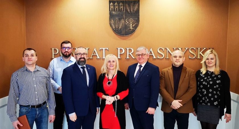 Współpraca Powiatu Przasnyskiego z Mazowiecką Izbą Gospodarczą 