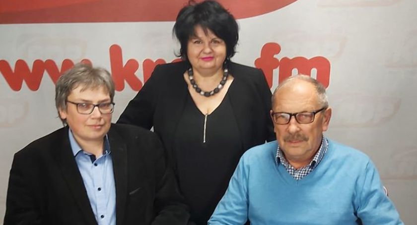 O tradycjach ludowych i pracy naukowej w radiu KRDP FM