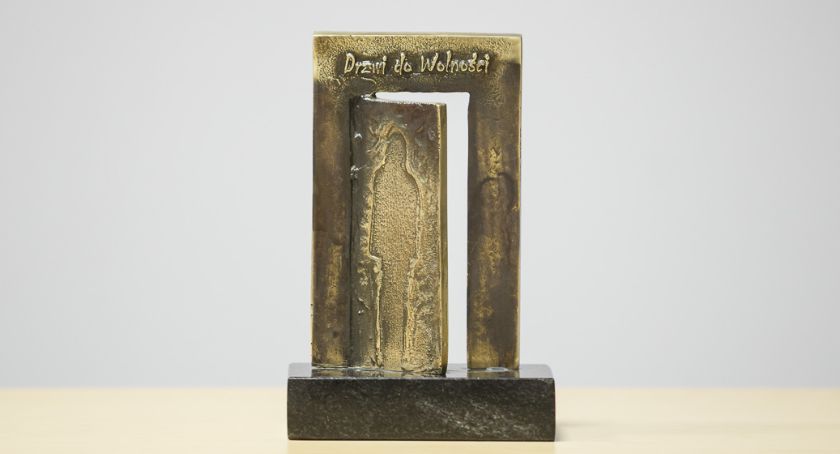 Odszedł Zenobiusz Chmielewsk, zdobywca statuetki Drzwi do Wolności