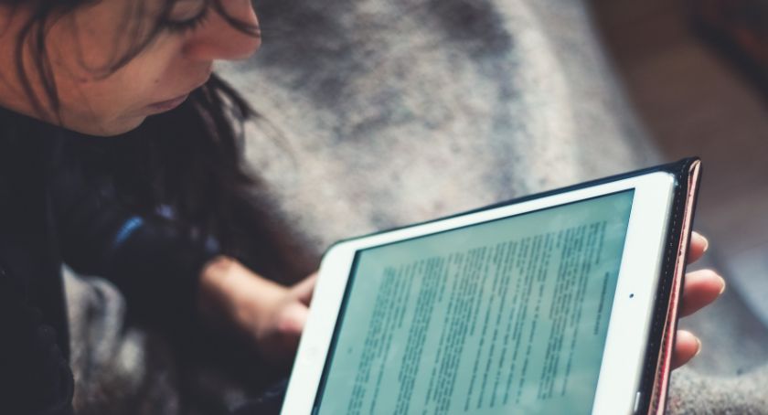 Młodzieżowy Klub Książki działa online
