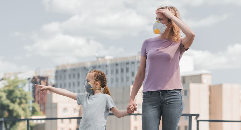 Przypominamy: Od jutra obowiązkowe zakrywanie nosa i ust