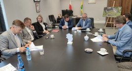 Powstanie Środowiskowy Dom Samopomocy w Przasnyszu. Podpisano umowę i przekazano już plac budowy!