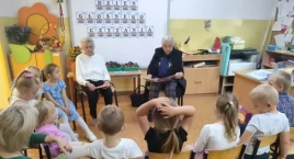 Dzień Głośnego Czytania w Oddziale Przedszkolnym w D…