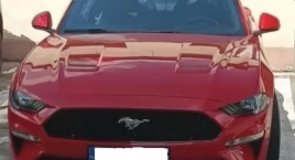 Czerwony Mustang w służbie Policji – nietypowy finał…