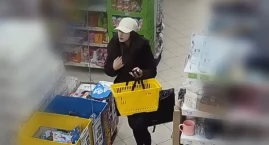 Policja szuka kobiety podejrzewanej o kradzież. Stra&hellip;