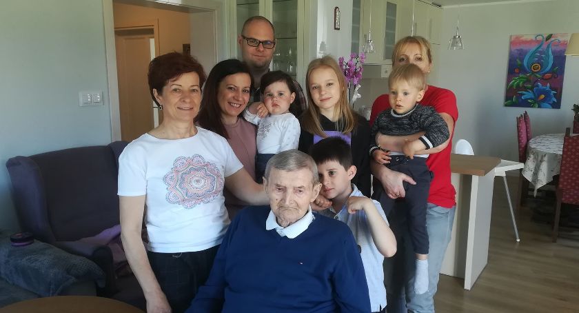 Stuletni Robert Cierzan o swoim życiu i recepcie na długowieczność