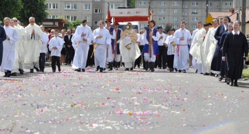 Boże Ciało w gminie Żukowo i Pomieczynie również bez tłumnych procesji na ulicach