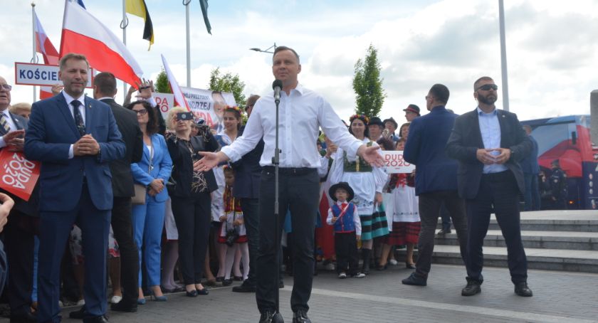 Andrzej Duda spotkał się z mieszkańcami w Kościerzynie