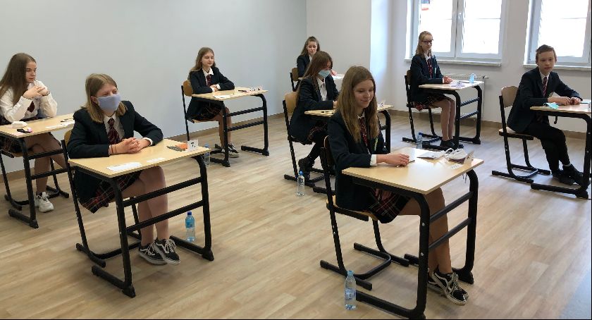 Rozpoczęły się egzaminy ósmoklasistów 