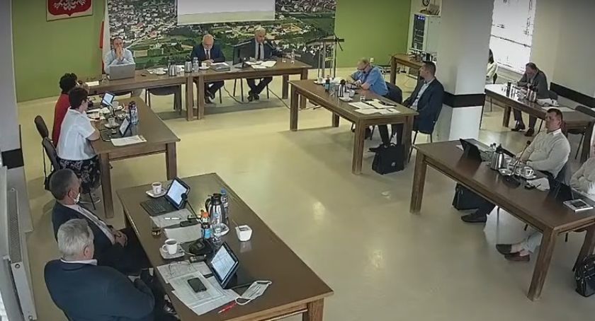 Jednogłośne absolutorium dla wójta gminy Sierakowice