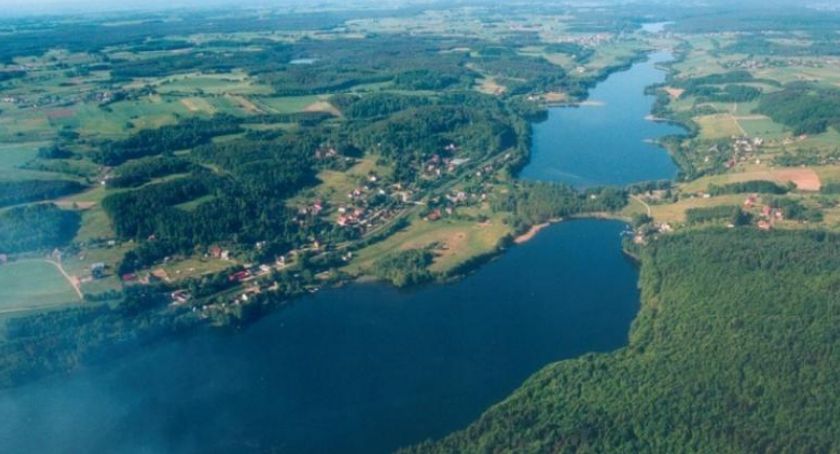 Sprawdź listę kąpielisk, gdzie wykąpiesz się bez obaw o zdrowie!