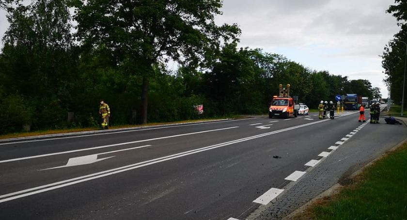 Tragiczny wypadek w Nowym Tuchomiu - nie żyje 26-letni motocyklista