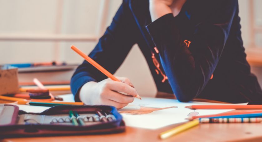 Czy rodzice chcą powrotu dzieci do szkoły? Sprawdziliśmy