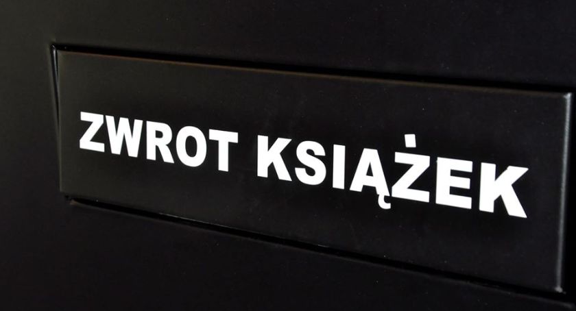 Masz do oddania książkę w kartuskiej bibliotece? Skorzystaj z książkomatu 